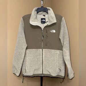THE NORTH FACE Olive and Beige Fleece Jacket. Size Large.